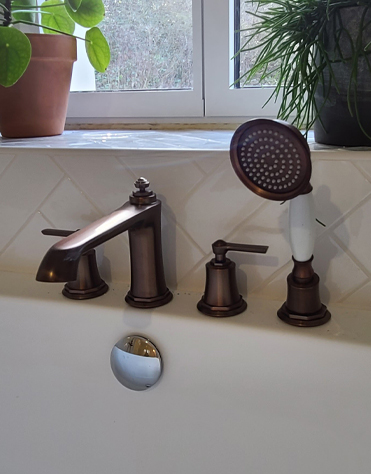 renovation-salle-bain-boheme-chic-mitigeur-baignoire-cuivre-laiton Renovation salle bain mitigeur cuivre laiton boheme chic S2ED Poitiers