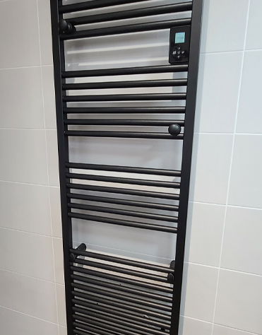 renovation-salle-bain-loft-industriel-seche-serviette-radiateur-noir Renovation salle bain seche-serviette radiateur noir loft-industriel