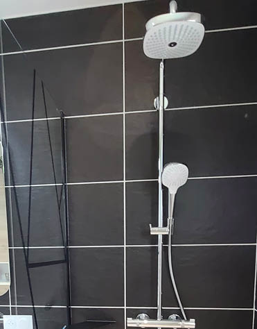 renovation-salle-bain-contemporain-chic-receveur-douche renovation salle bain colonne douche