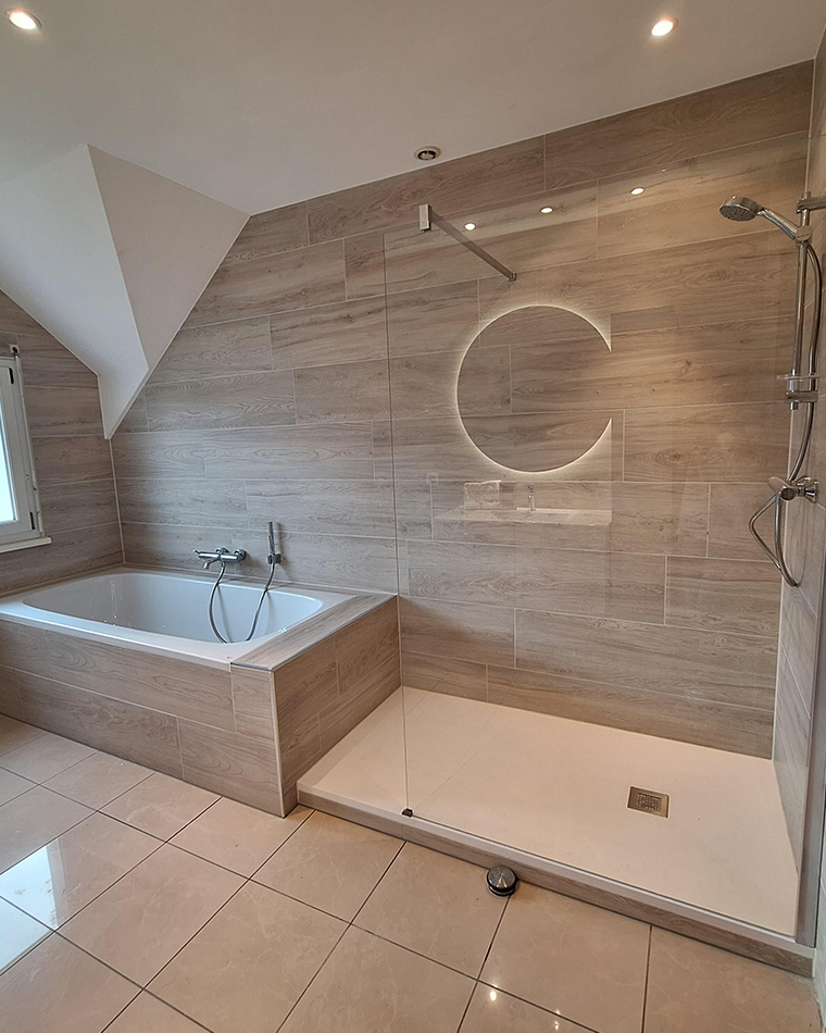 Rénovation d'une salle de bain dans un style contemporain dans le Haut-Rhin (68) photo après Rénovation d'une salle de bain dans un style contemporain dans le Haut-Rhin (68) photo après