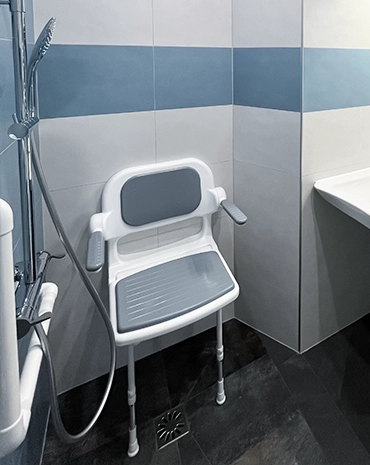 Rénovation d'une salle de bains sur Pontarlier (25) par Myotte et Cie, photo après Rénovation d'une salle de bains sur Pontarlier (25) par Myotte et Cie, photo après